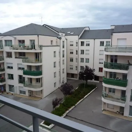 Appartement Les Sables-d'olonne, 2 Pièces, 4 Personnes - Fr-1-325-110 *