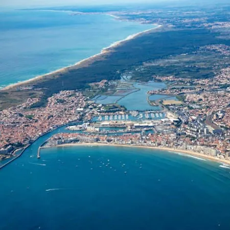 T2 Avec Balcon, Parking Et Acces - D'olonne - Fr-1-325-110 Apartment Les Sables-d'Olonne